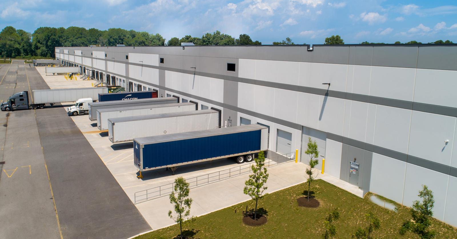 Photo of warehouse - Request a Quote Sardo & Sons Warehousing Inc.